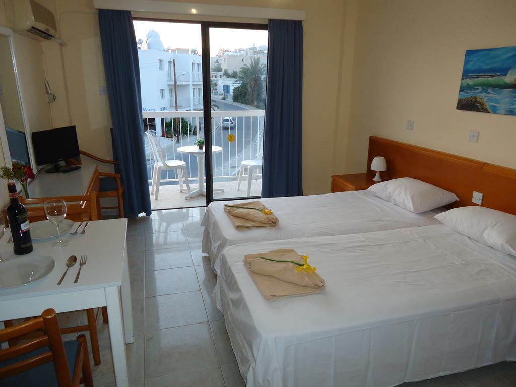 Marisa Hotel Apartments Ayia Napa Exteriör bild