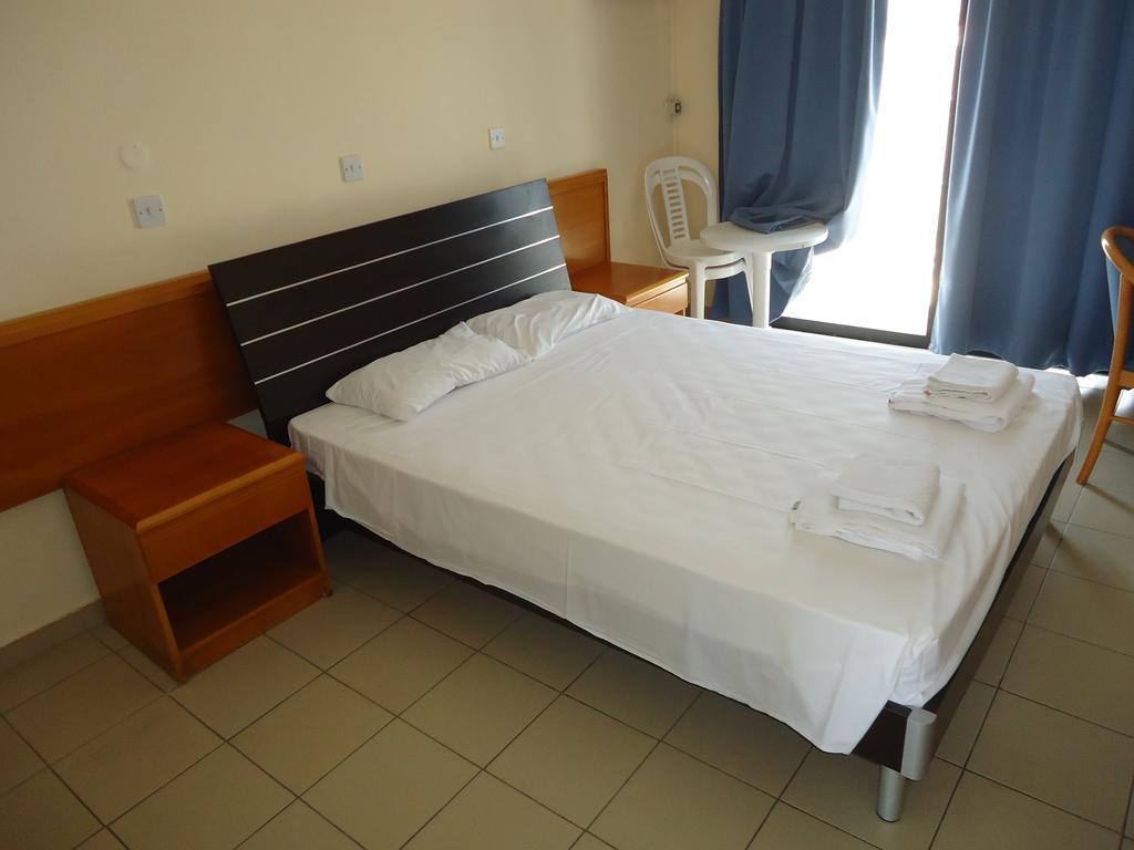 Marisa Hotel Apartments Ayia Napa Exteriör bild