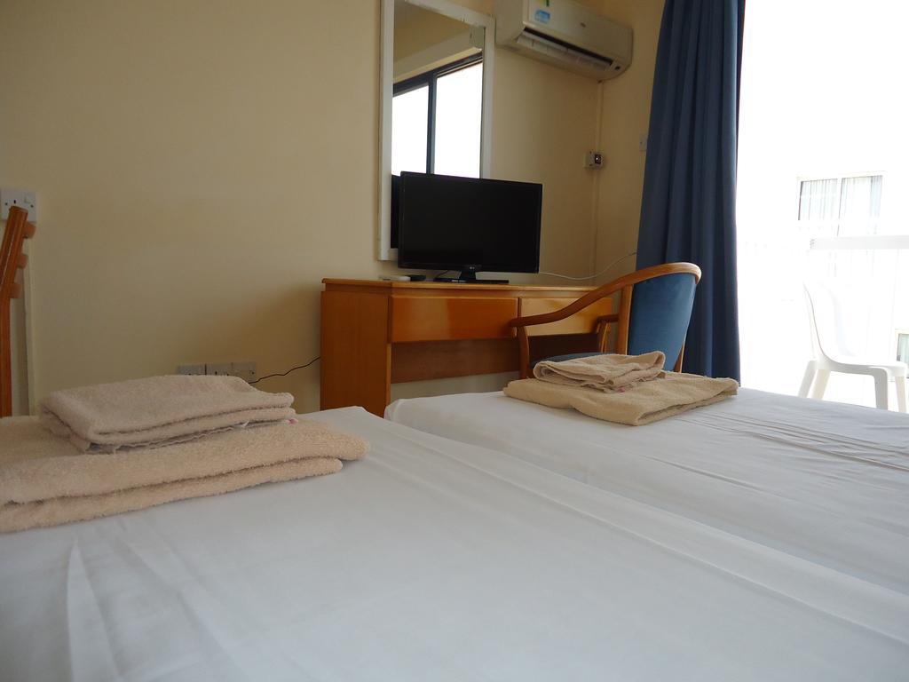 Marisa Hotel Apartments Ayia Napa Exteriör bild