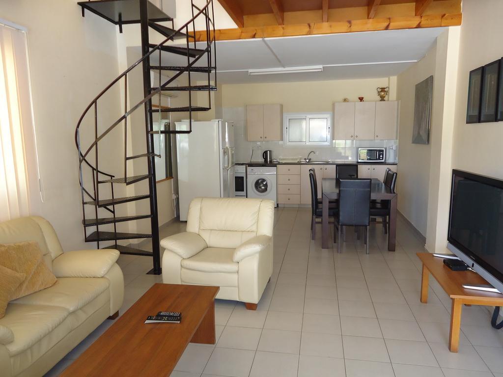 Marisa Hotel Apartments Ayia Napa Exteriör bild