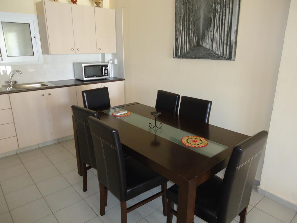 Marisa Hotel Apartments Ayia Napa Exteriör bild