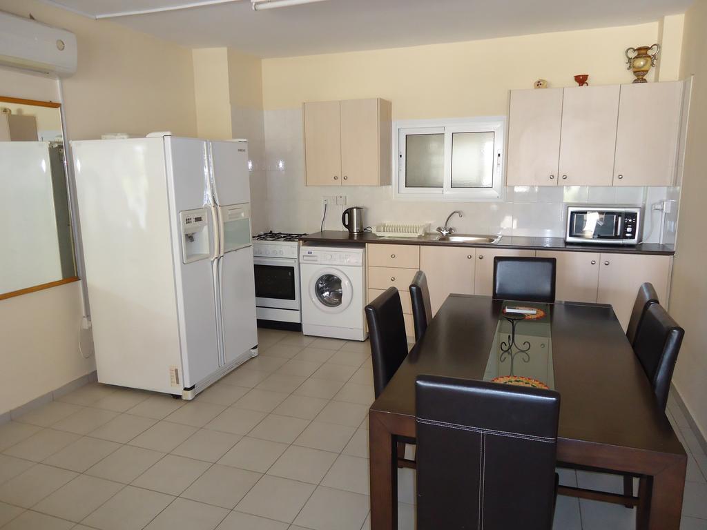 Marisa Hotel Apartments Ayia Napa Exteriör bild