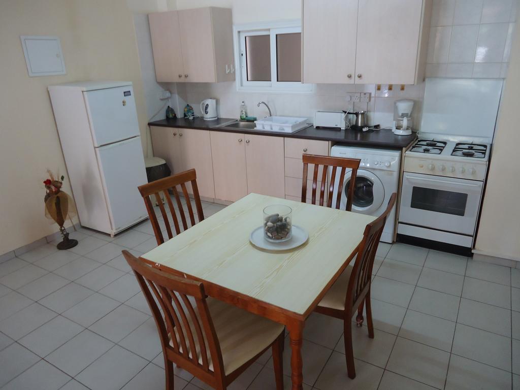 Marisa Hotel Apartments Ayia Napa Exteriör bild