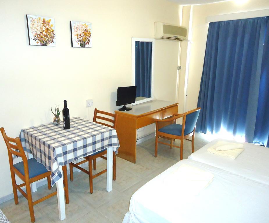 Marisa Hotel Apartments Ayia Napa Rum bild
