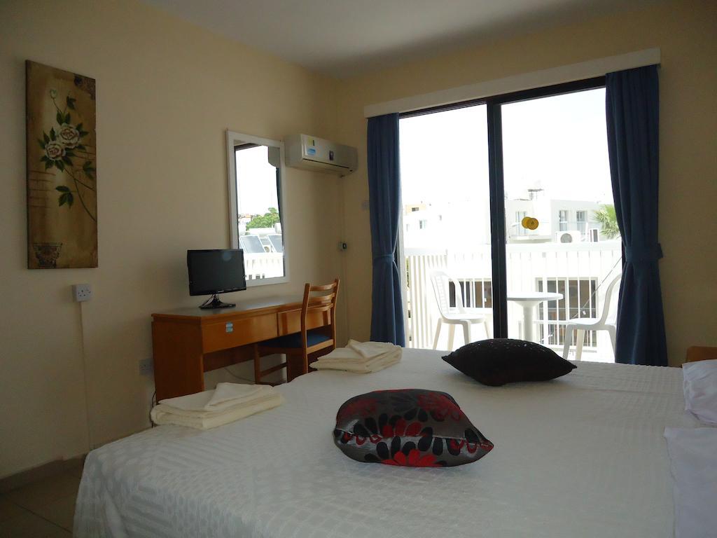 Marisa Hotel Apartments Ayia Napa Exteriör bild